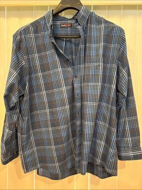Roundtree & Yorke BUNDLE Navy and Light Blue Plaid Button-Down Shirts